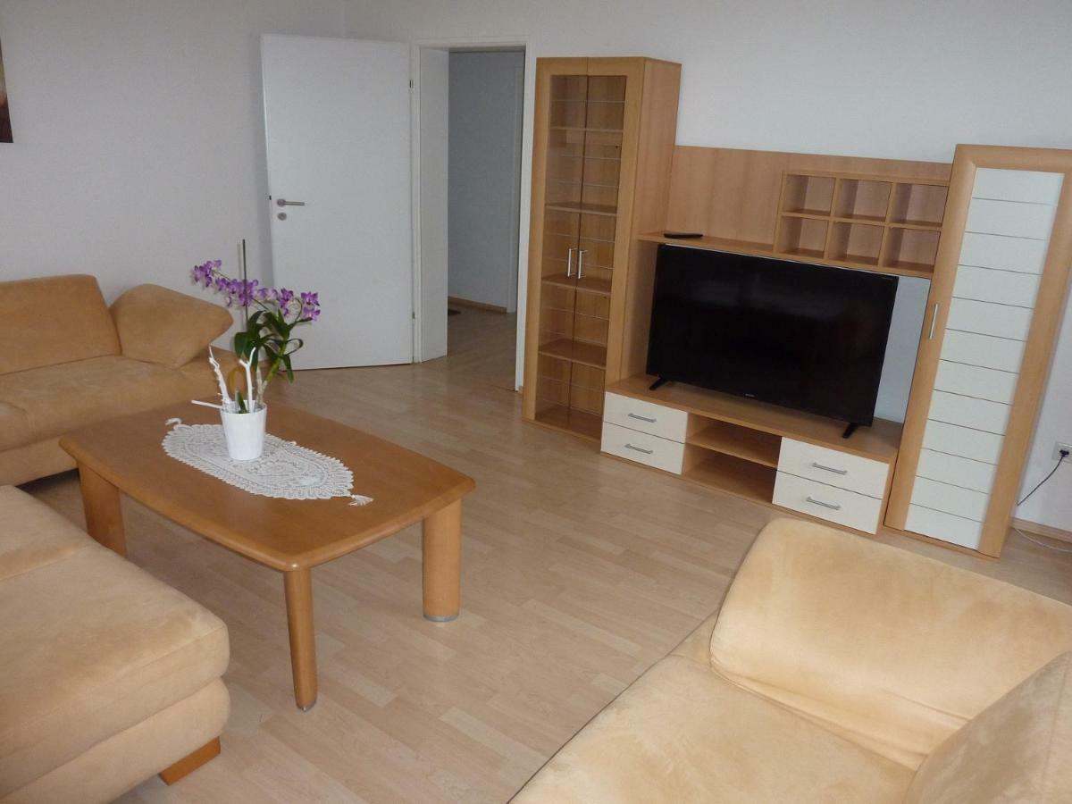 Ferienwohnung Landwehr Großostheim Exterior foto